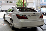 LEXUS LS600h