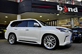 LEXUS LX570