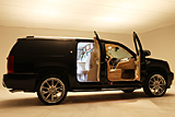 CADILLAC ESCALADE ESV / OC PRIVATE LIMOUSINE